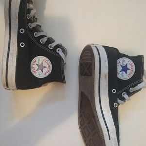 8.5 Black high top converse